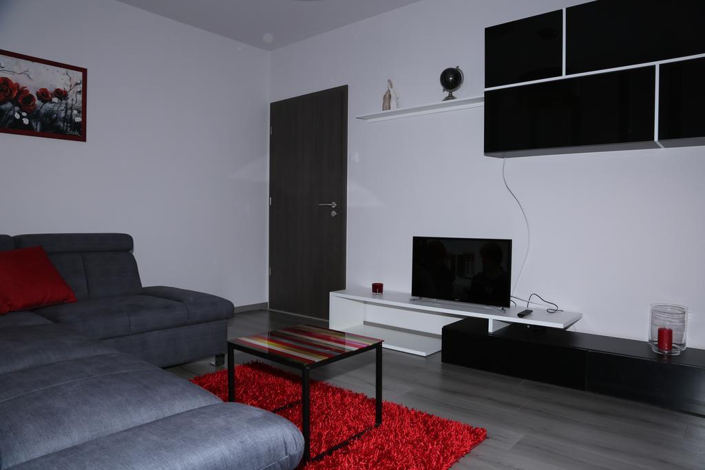 Szofi Apartman Hajduszoboszlo Exterior foto
